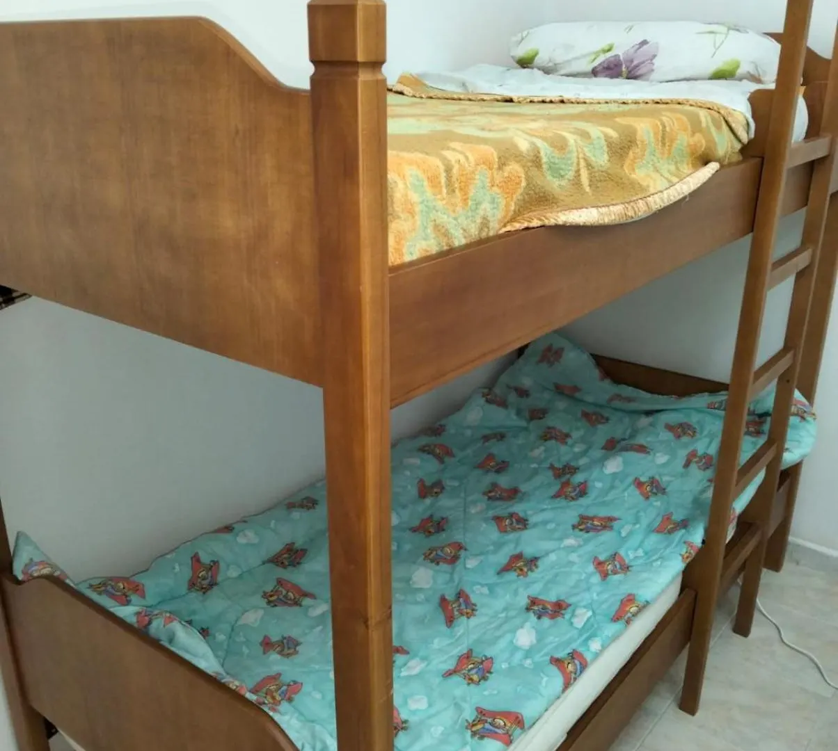 旅馆 Backpackers Lacasadepayaso Durrës